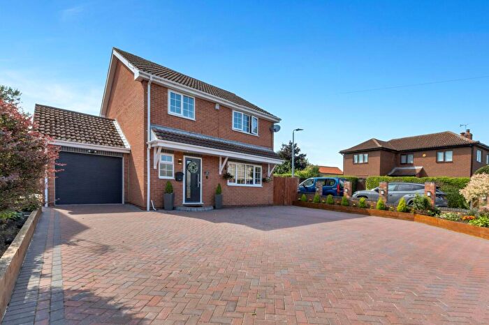4 Bedroom Detached House For Sale In Epworth Road, Owston Ferry, DN9