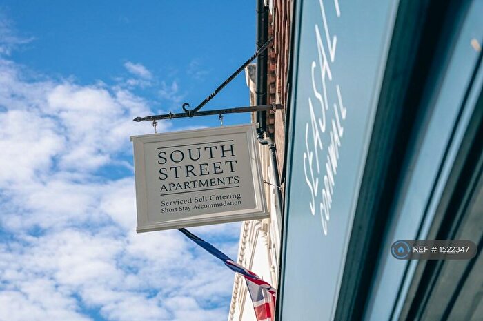 1 Bedroom Flat To Rent In South Street, Chichester, PO19