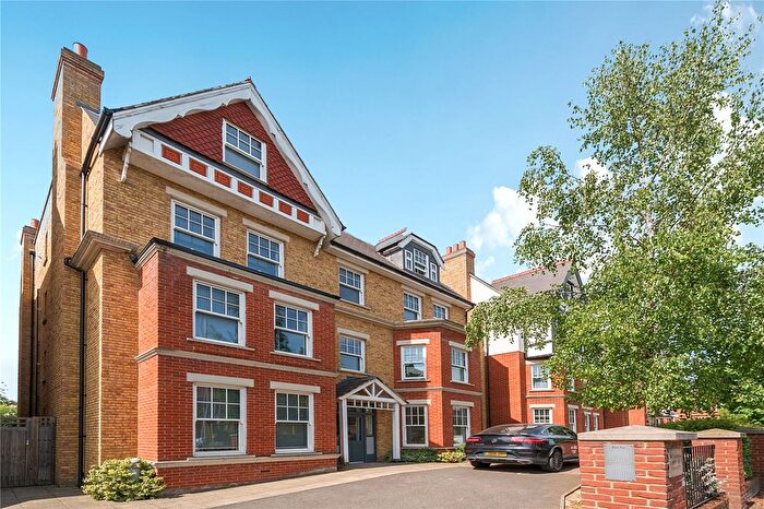 1 Bedroom Flat To Rent In Hanger Lane, Ealing, W5