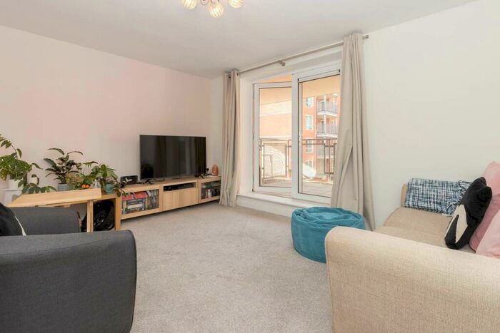 2 Bedroom Apartment To Rent In Heritage Court, Warstone Lane, Birmingham, B18