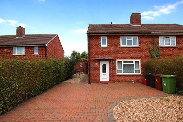 2 Bedroom Semi Detached House For Sale In Cabourne Avenue, Lincoln, LN2