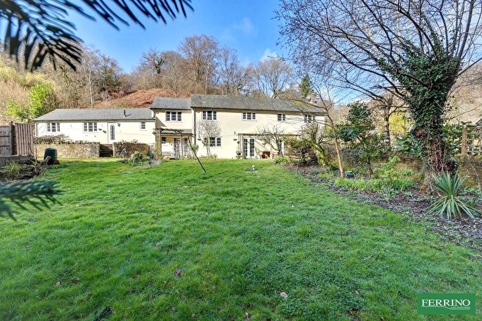 4 Bedroom Property For Sale In (With Bed Annex), Soudley, Gloucestershire., GL14