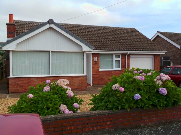 2 Bedroom Detached Bungalow To Rent In Teesdale Road, Manthorpe Estate, Grantham, NG31