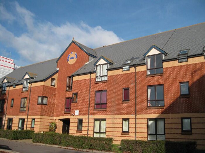 1 Bedroom Flat To Rent In Tasman Court, Southampton, Hampshire, SO14