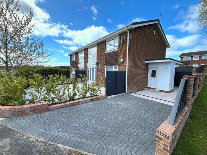 2 Bedroom Apartment To Rent In Thropton Close, Chester Le Street, DH2