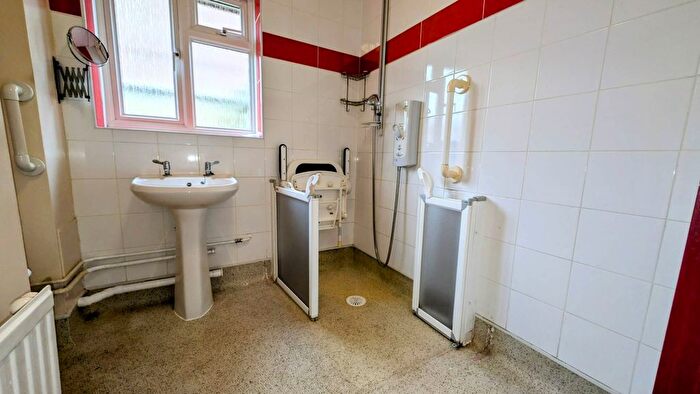 2 Bedroom Semi-Detached Bungalow For Sale In Coniston Road, Bordon, Hampshire, GU35
