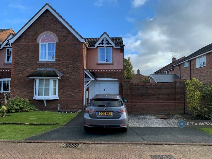 3 Bedroom Detached House To Rent In Benton Drive, Chester, CH2