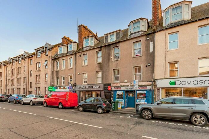 2 Bedroom Flat To Rent In South Street, Perth, PH2
