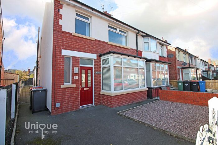 3 Bedroom Semi Detached House For Sale In Agnew Road, Fleetwood, FY7