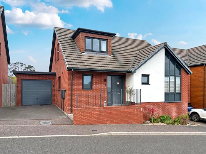 3 Bedroom Detached House For Sale In Rowan Drive, Seaton, Devon, EX12