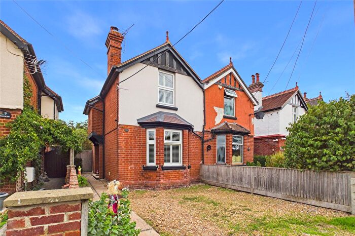 2 Bedroom Semi-Detached House For Sale In Wigmore Lane, Theale, Reading, Berkshire, RG7