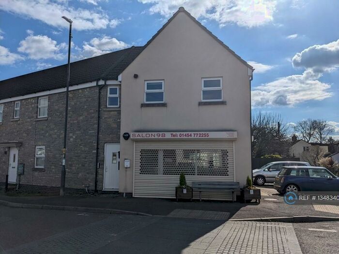 2 Bedroom Flat To Rent In Woodend Road, Coalpit Heath, Bristol, BS36