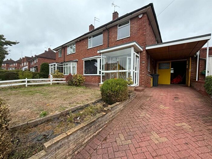 3 Bedroom House To Rent In Meadow Brook Road, Allens Cross, Birmingham, B31
