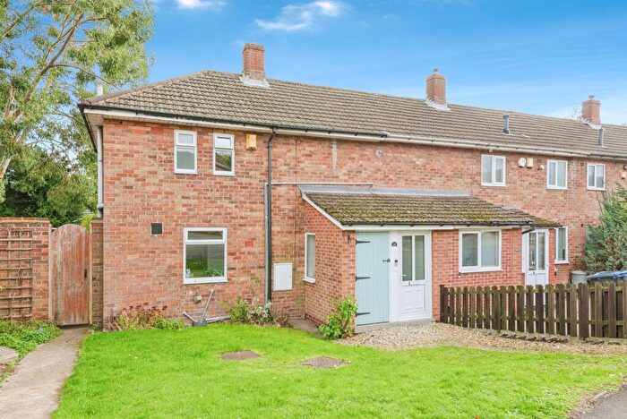 2 Bedroom Semi-Detached House For Sale In Trenchard Close, Sutton Coldfield, B75