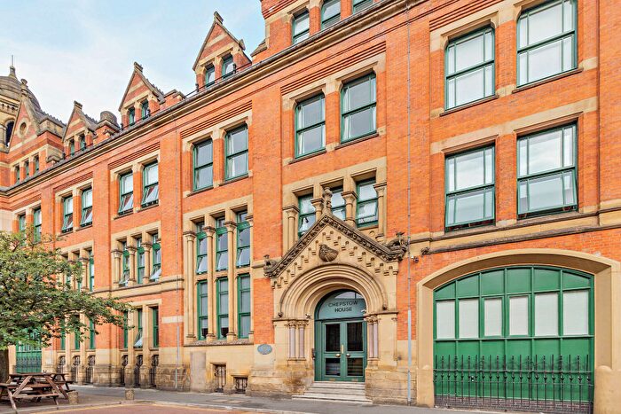 2 Bedroom Flat For Sale In Chepstow Street, Manchester, M1