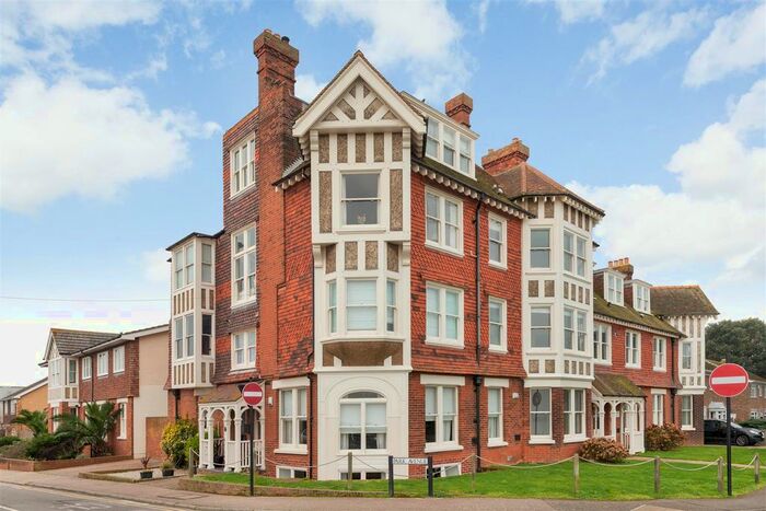 2 Bedroom Flat To Rent In Tower Hill, Tankerton, Whitstable, CT5
