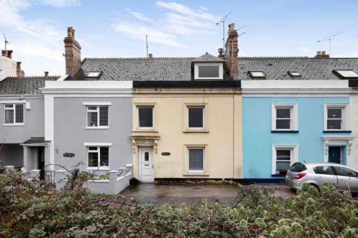 4 Bedroom Cottage For Sale In The Strand, Starcross, EX6