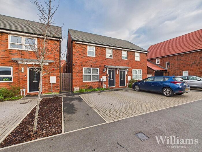 3 Bedroom Semi-Detached House For Sale In Emperor Lane, Broughton, HP22