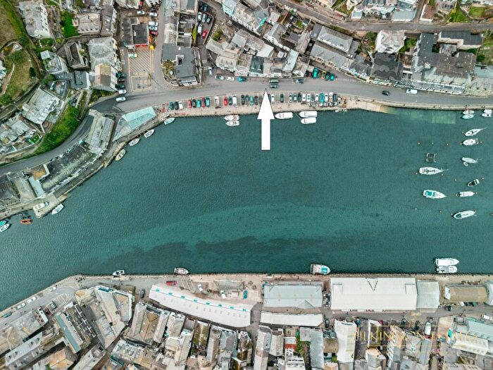3 Bedroom Maisonette For Sale In The Quay, West Looe, Looe, Cornwall, PL13