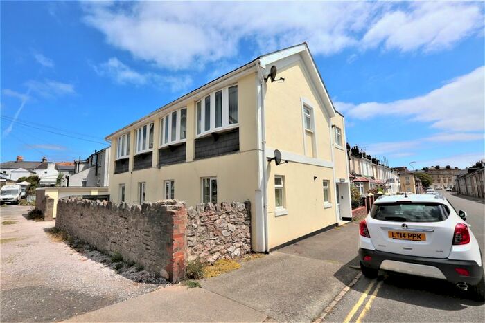 1 Bedroom Flat To Rent In St. Annes Road, Torquay, TQ1