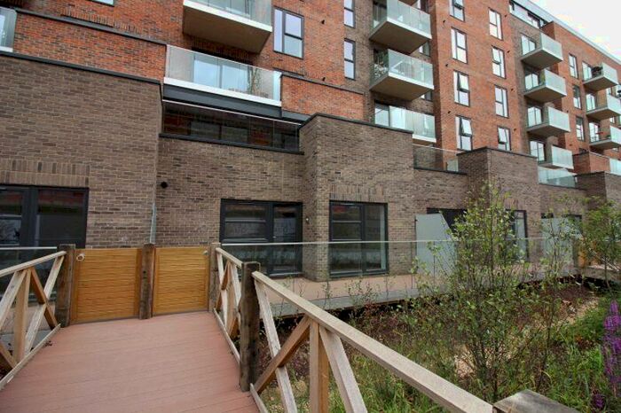 2 Bedroom Apartment To Rent In Duplex Apartment - Kitson House, Fletton Quays, Peterborough, PE2