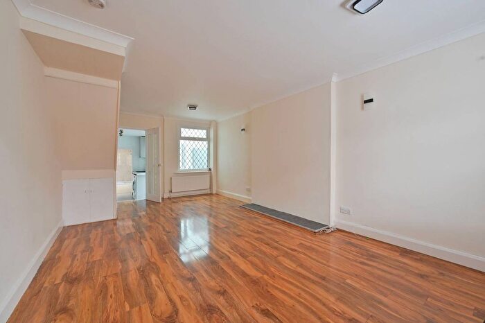 3 Bedroom Terraced House To Rent In Ebury Road, Watford, WD17