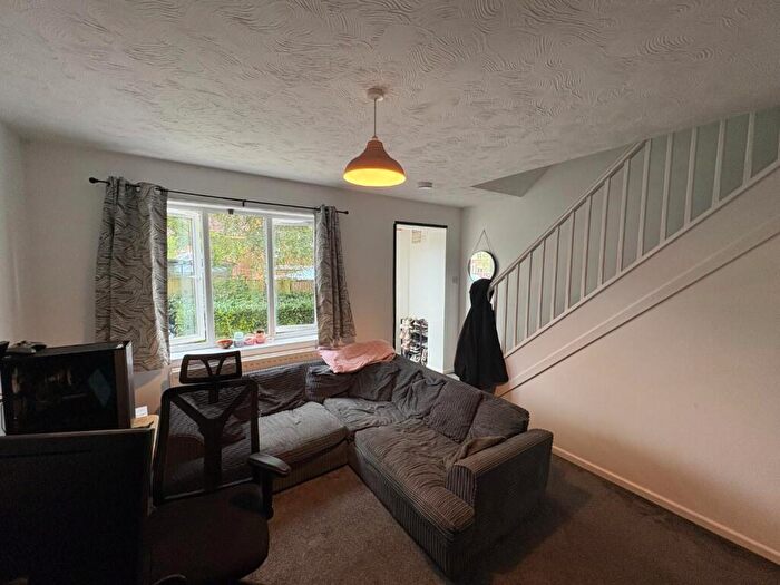 2 Bedroom End Of Terrace House To Rent In Humphrys Barton, St. Annes Park, BS4