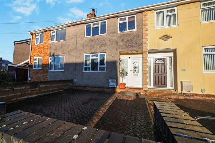 3 Bedroom Terraced House For Sale In Braemor Road, Calne, SN11