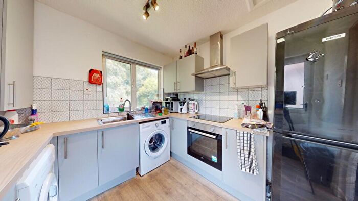 6 Bedroom Terraced House To Rent In Orston Drive, Wollaton, Nottingham, NG8