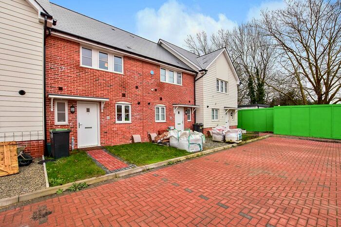 2 Bedroom Terraced House To Rent In Hengist Drive, Aylesford, Kent, ME20