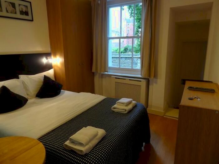 Studio To Rent In Mabledon Place, Bloomsbury, WC1H