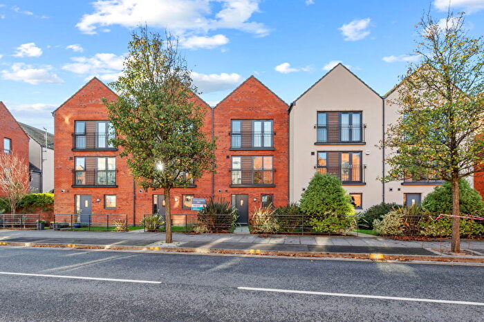 3 Bedroom Town House For Sale In Yr Hafan, Langdon Road, St Thomas, Swansea, SA1