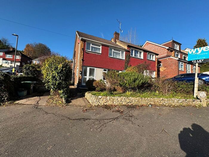 3 Bedroom Property To Rent In Arnison Avenue, High Wycombe, HP13