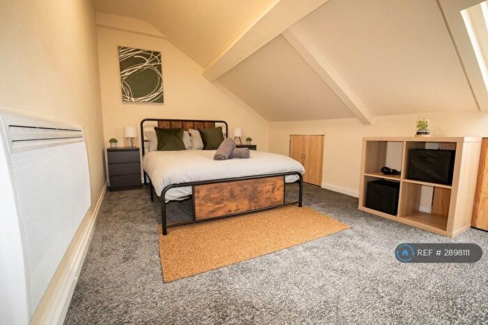 5 Bedroom Terraced House To Rent In Beaconsfield St, Newcastle Upon Tyne, NE4