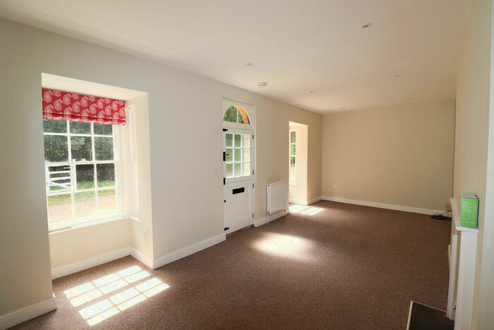 2 Bedroom Detached Bungalow To Rent In East Bergholt, CO7