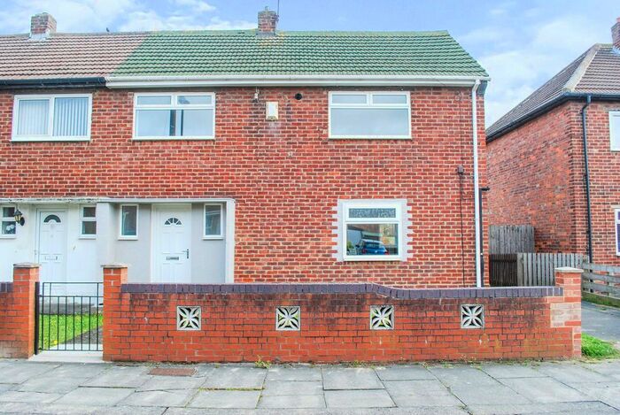 2 Bedroom Semi-Detached House To Rent In Windermere Crescent, Hebburn, NE31