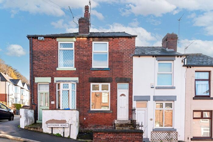 2 Bedroom Terraced House For Sale In Aisthorpe Road, Woodseats, S8