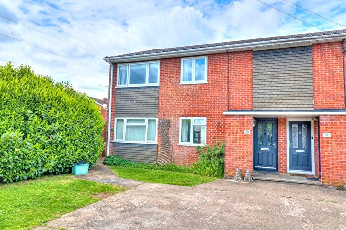 2 Bedroom Maisonette For Sale In Marlow Road, Stokenchurch, HP14
