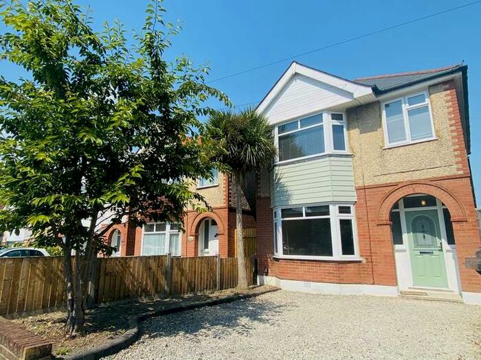Houses to rent in Bournemouth, BH12, Dorset