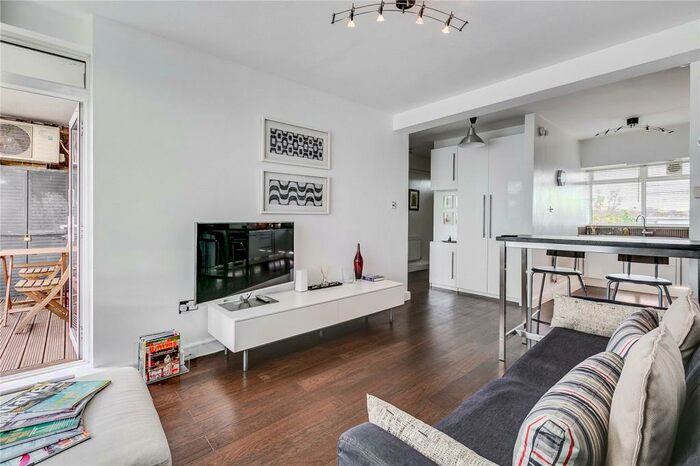 1 Bedroom Apartment To Rent In Bessemer Court, Rochester Square, London, NW1