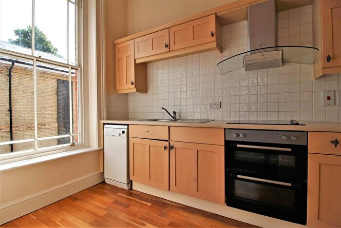 2 Bedroom Apartment To Rent In Duplex Apartment, Cliftonville -, NN1