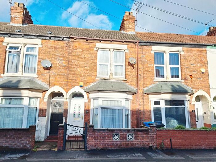 2 Bedroom Terraced House For Sale In Clumber Street, Hull, HU5