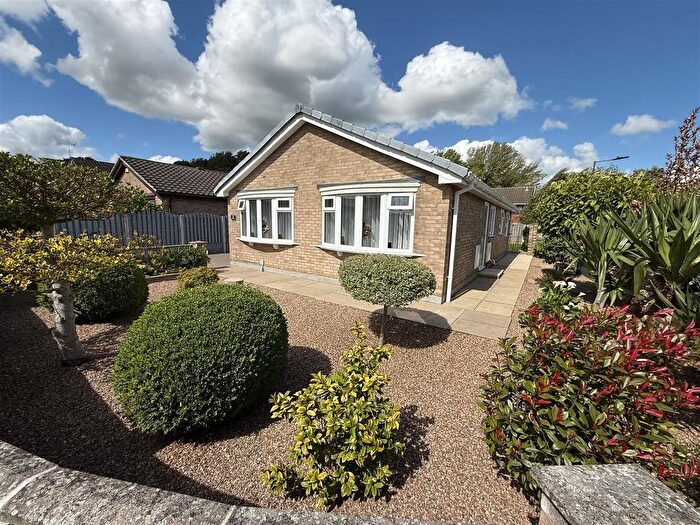 3 Bedroom Detached Bungalow For Sale In Bellerby Road, Skellow, Doncaster, DN6