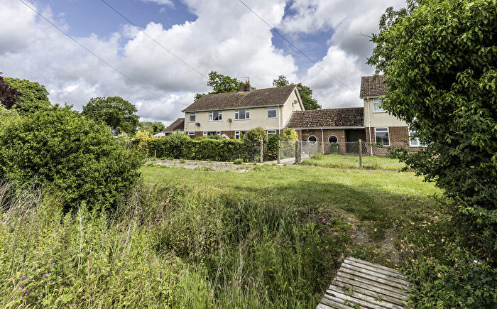 3 Bedroom Terraced House For Sale In Church Farm Cottages, Stockton, NR34