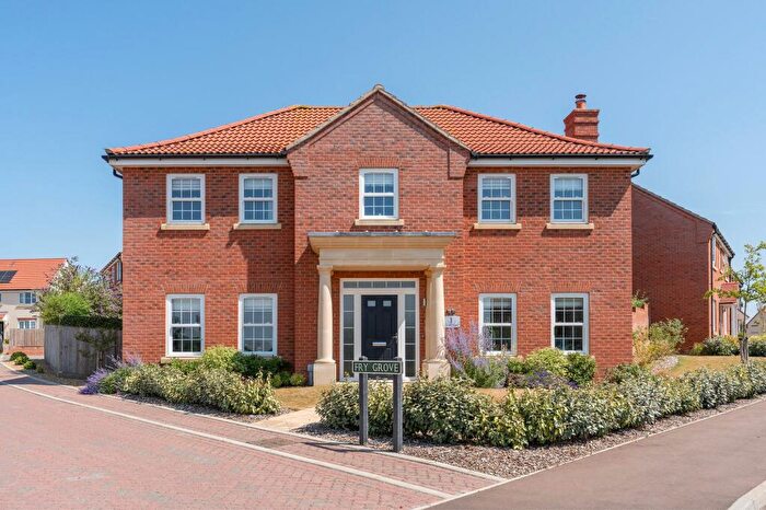 4 Bedroom Detached House For Sale In Cavell Road, Acle, NR13