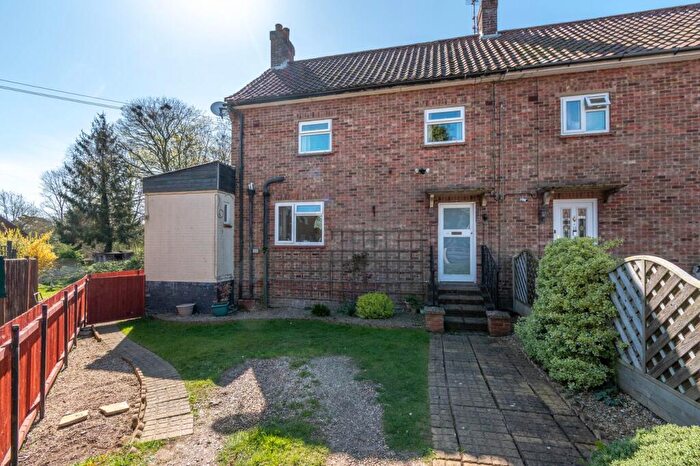 3 Bedroom Semi-Detached House For Sale In Hillcrest, Great Ryburgh, NR21