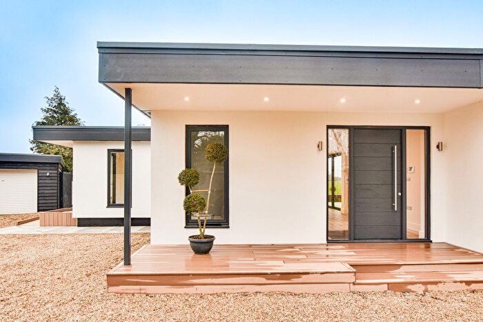 3 Bedroom Detached Bungalow For Sale In Gransmore Green, Felsted, CM6