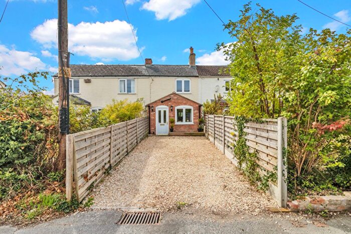 3 Bedroom Terraced House For Sale In Middle Street, Eastington, Stonehouse, Gloucestershire, GL10