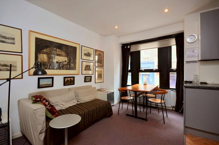 1 Bedroom Flat To Rent In Covent Garden, Covent Garden, London, WC2H