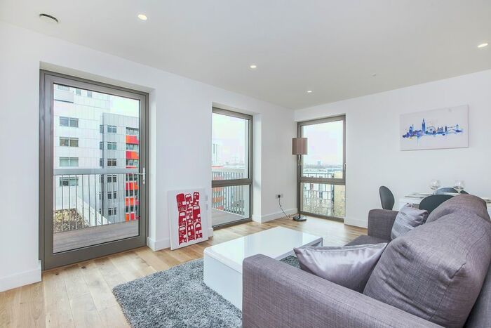 1 Bedroom Flat To Rent In Rathbone Market, E16